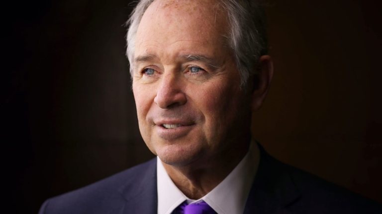 Informes de Axios: el director ejecutivo de Blackstone, Schwarzman, apoya a Trump