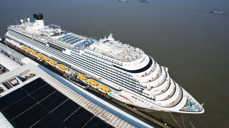 China anuncia entrada sin visa en puertos de cruceros para impulsar el turismo