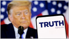 Similarweb: el número promedio de visitas mensuales de Truth Social en los EE. UU. fue de poco más de 4 millones entre mayo de 2023 y abril de 2024, una disminución de más del 39 % con respecto al período de 12 meses anterior (Kevin Breuninger/CNBC)