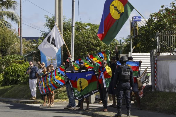En Nueva Caledonia, devastada por los conflictos, el presidente francés dice que no acelerará la reforma electoral – The Diplomat