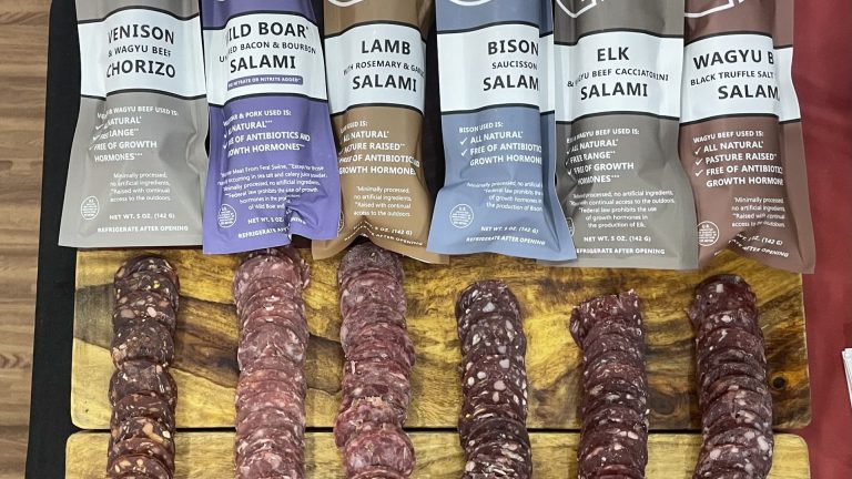 Las próximas tendencias en alimentos y bebidas incluyen miel y pescado enlatado.