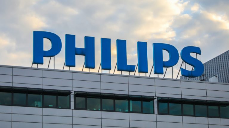 Las acciones de Philips suben un 10,5% a medida que aumentan las ventas del segundo trimestre a pesar de la debilidad en China