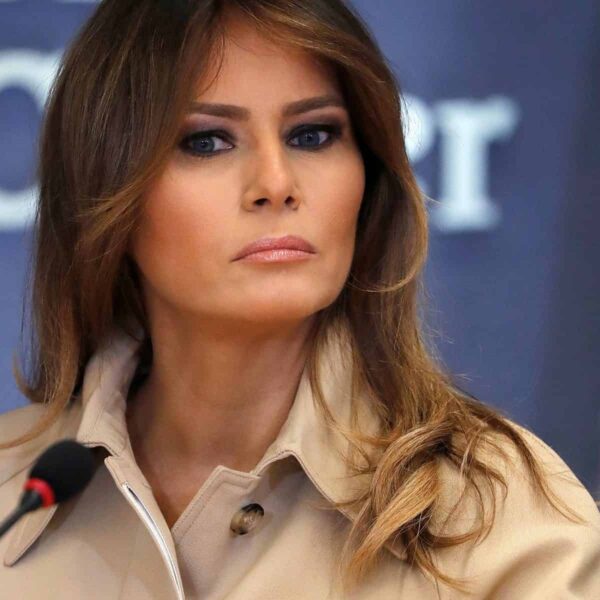 Melania Trump, la madre del hijo de Obama, ahora quiere la unidad nacional