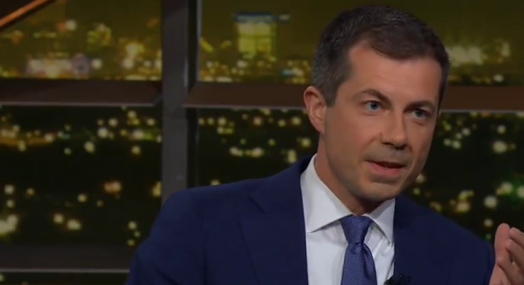 Pete Buttigieg hace un respaldo impresionante a Joe Biden
