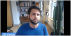 Deep-Live-Cam, un proyecto de software deepfake que permite a los usuarios hacerse pasar por otros en una transmisión en vivo con cámara web, se está volviendo viral y fue brevemente el repositorio más popular de GitHub (Benj Edwards/Ars Technica)