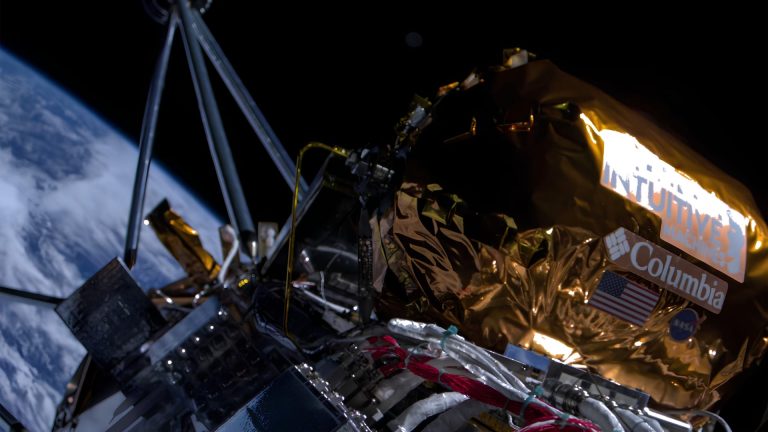 El precio de las acciones de Intuitive Machines sube rápidamente después del contrato de la NASA para los satélites lunares