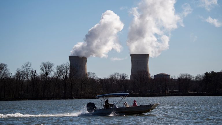Constellation Energy vuelve a poner en funcionamiento Three Mile Island y vende la electricidad a Microsoft