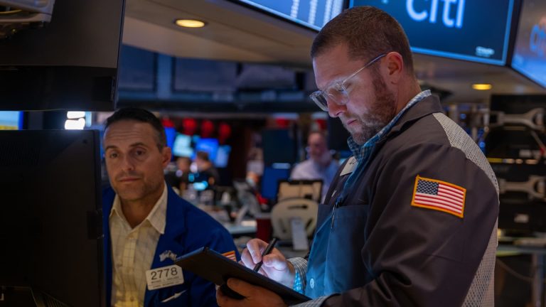 Mercado de valores hoy: actualizaciones en vivo