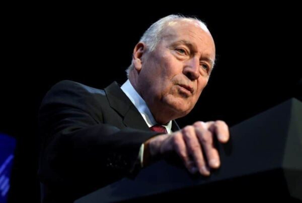 Dick Cheney hace una contundente declaración sobre por qué votará por Kamala Harris