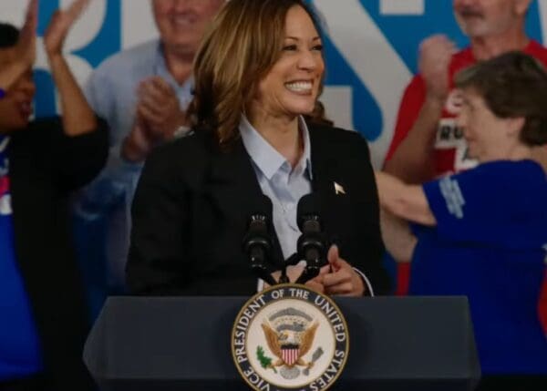 La multitud de Kamala Harris será tan grande como la Serie Mundial esta noche