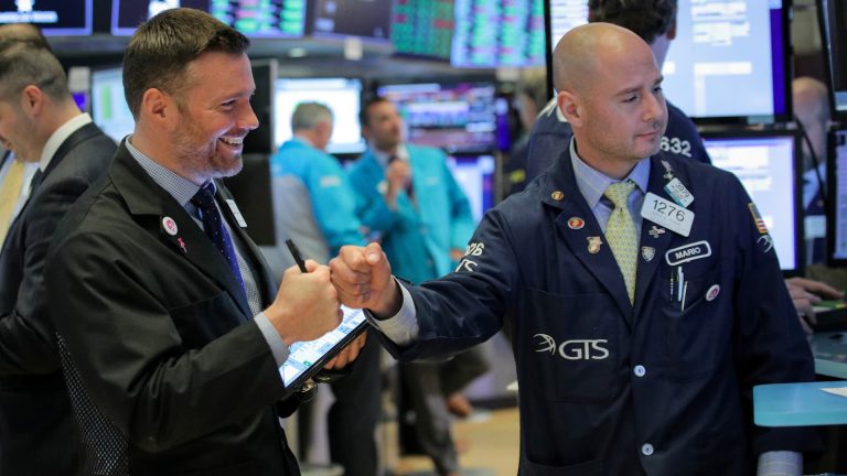 Mercado de valores hoy: actualizaciones en vivo