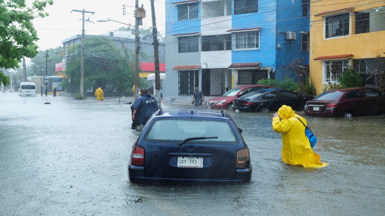 La tormenta tropical Milton se forma en el Golfo de México y podría convertirse en huracán, amenazando a Florida