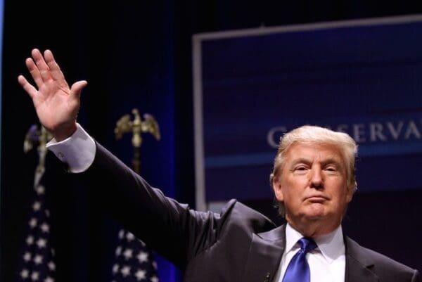Trump lanzó una bomba electoral que confirmó su deseo de una dictadura