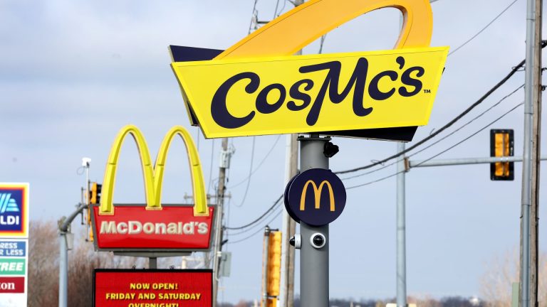 McDonald’s cerrará tres locales de CosMc y abrirá dos más
