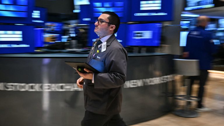 Mercado de valores hoy: actualizaciones en vivo