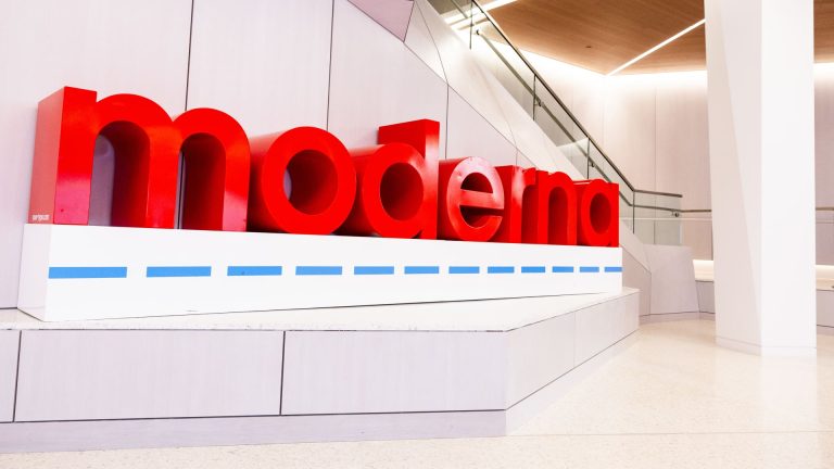 Moderna (ARNm) Q4 Ingresos 2024