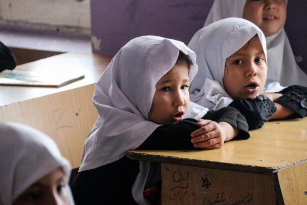 Las escuelas afganas se abren por otro año sin niña – The Diplomat