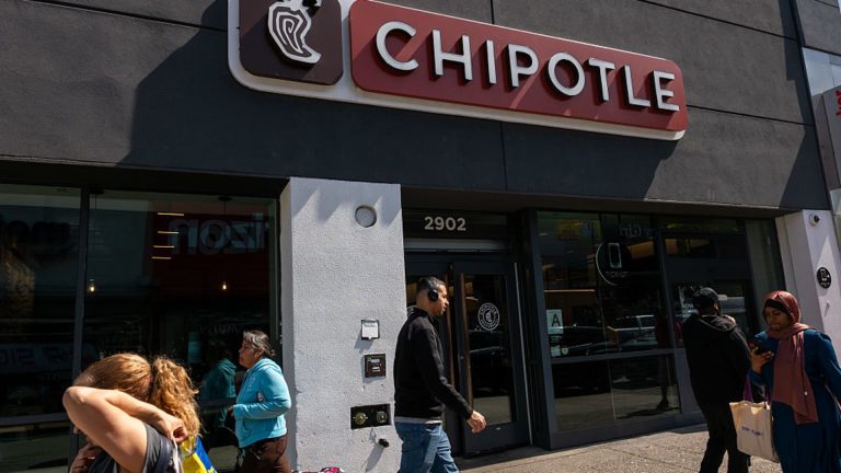 Pepsi, Chipotle, P&G pronostican las ganancias
