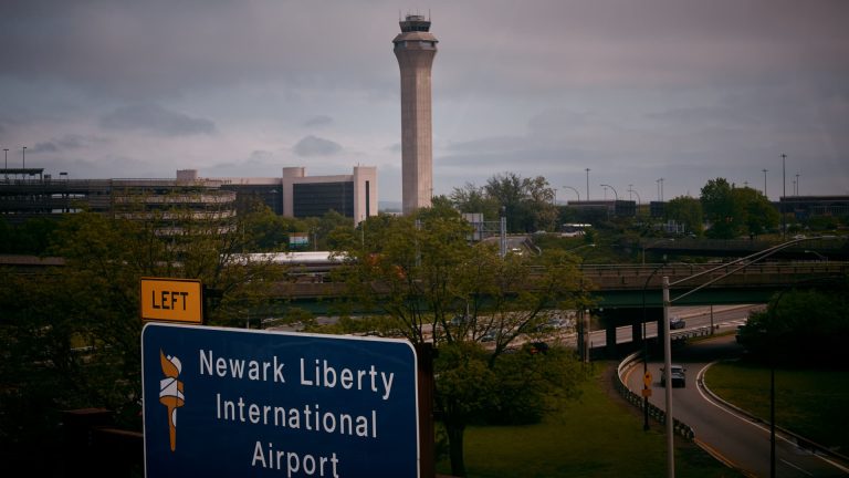 Por qué el control de tráfico aéreo de los Estados Unidos está sujeto a