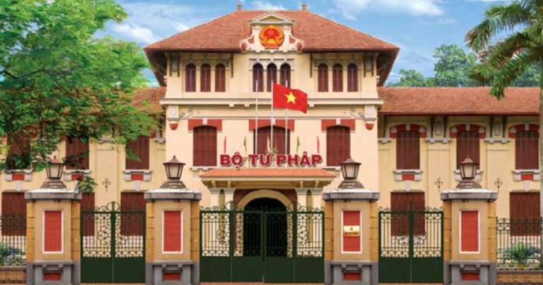 Los abogados temen que la nueva regla de licencia de Vietnam pueda tener un efecto aterrador: Radio -Free Asia