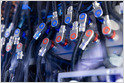 Broadcom comienza con el envío de sus chips de interruptores del centro de datos Tomahawk 6, que dice que el trabajo de seis chips de gen anterior puede llevar a cabo las tasas de utilización de GPU (Dina Bass/Bloomberg) (Dina Bass/Bloomberg).