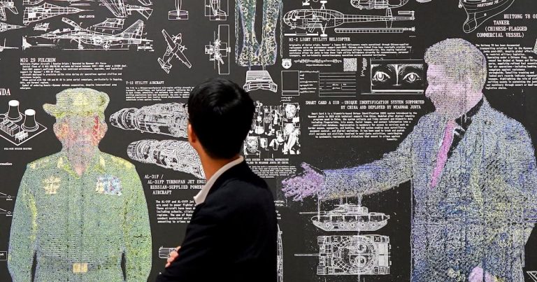 Video: China Press Bangkok Gallery, Uyghur, Tibetaner, Kunstwerk Hong Kong