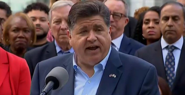 JB Pritzker llama el declive mental de Trump y le pide que se mantenga fuera de Chicago
