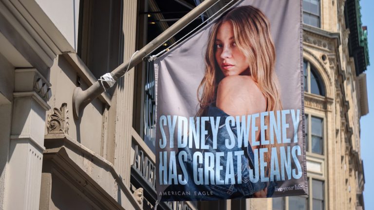 American Eagle Outfitters (AEO) Ingresos Q2 2025