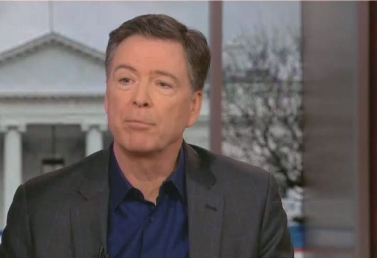 Al pueblo estadounidense no le importa mucho James Comey