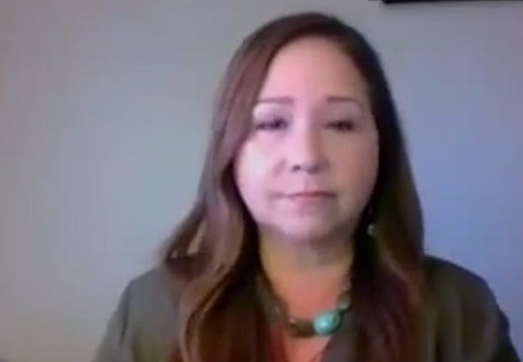 Se espera una rápida acción legal luego de que Mike Johnson se negara a jurarle a Adelita Grijalva