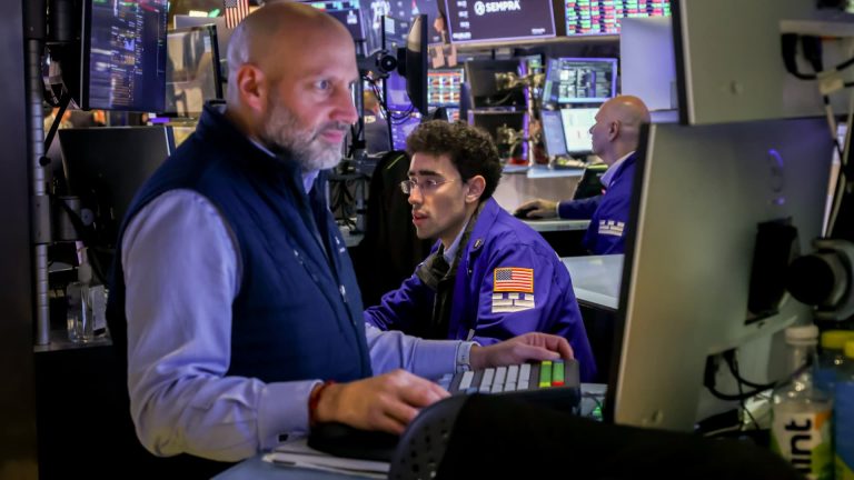 Mercado de valores hoy: actualizaciones en vivo
