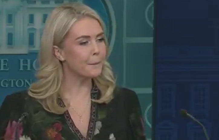 Karoline Leavitt da la peor respuesta posible a la pregunta de por qué Trump se hizo una resonancia magnética