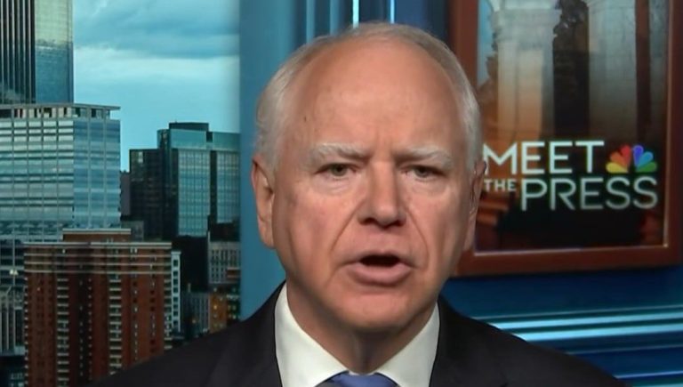 Tim Walz dice la verdad sobre el deterioro mental de Trump en la televisión nacional