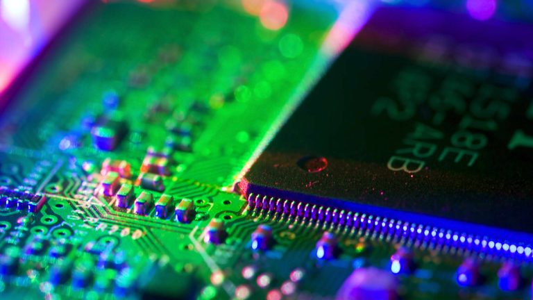 La administración Trump quiere invertir hasta 150 millones de dólares en la startup de chip láser xLight