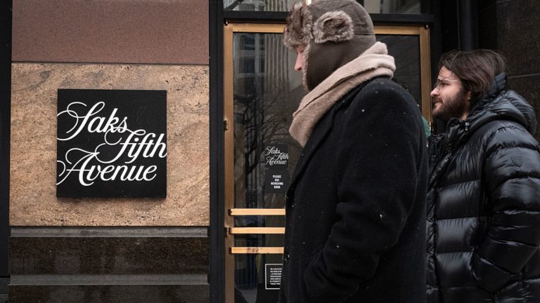 Saks Global tiene dificultades para conseguir financiación para la quiebra