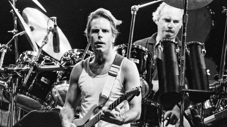 Bob Weir, miembro fundador de Grateful Dead, falleció a los 78 años