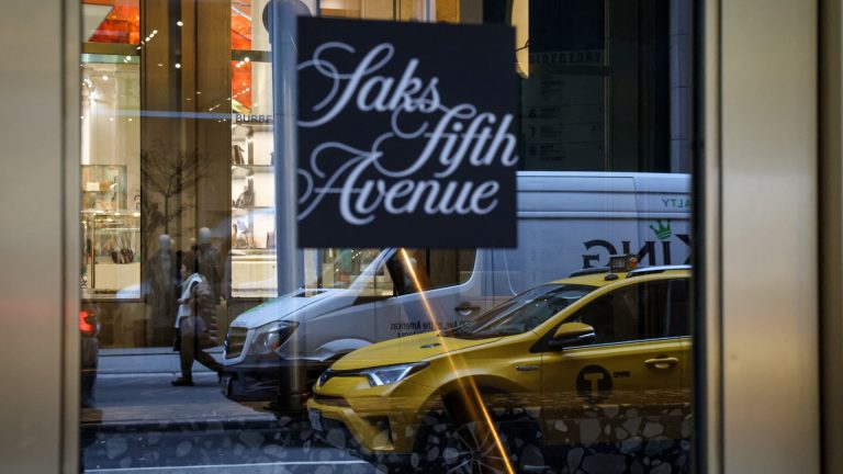 La adquisición de Neiman Marcus por parte de Saks llevó a la quiebra