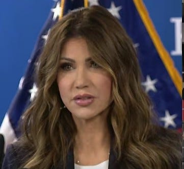 Los demócratas intentan expulsar a Kristi Noem del DHS