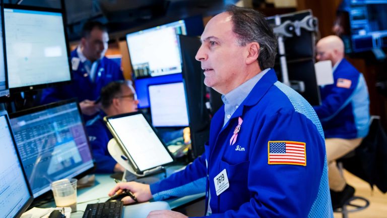 Mercado de valores hoy: actualizaciones en vivo