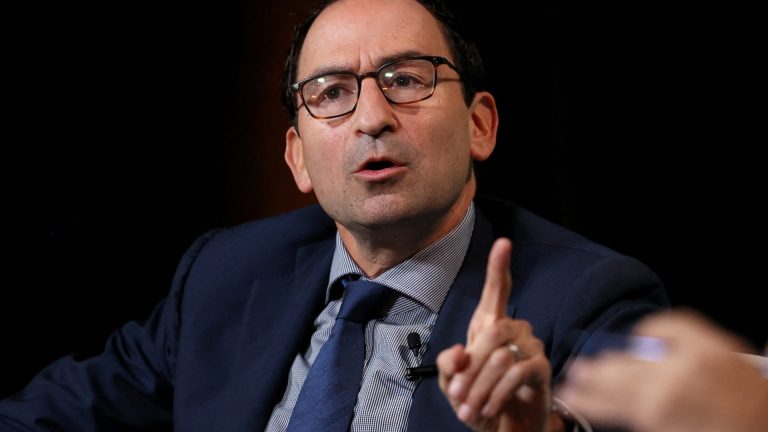 Gray, de Blackstone, defiende el mayor fondo de crédito privado del mundo