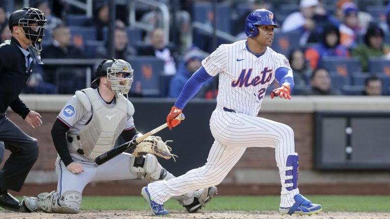 La MLB enfrenta un cambio histórico mientras se avecina un posible cierre patronal, derechos de prensa y cambios de liga