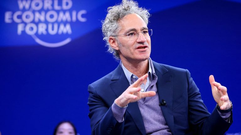 Las acciones de Palantir suben un 15% durante la semana a medida que la guerra de Irán proporciona impulso, dijo Anthropic en silencio