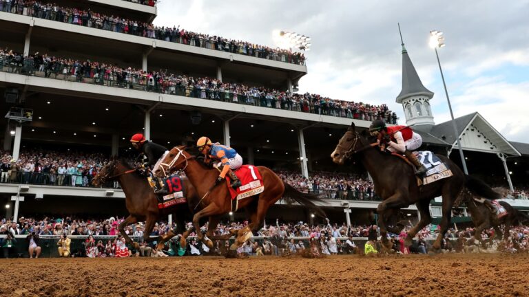 Golden Tempo gana el Derby de Kentucky mientras el entrenador DeVaux hace historia