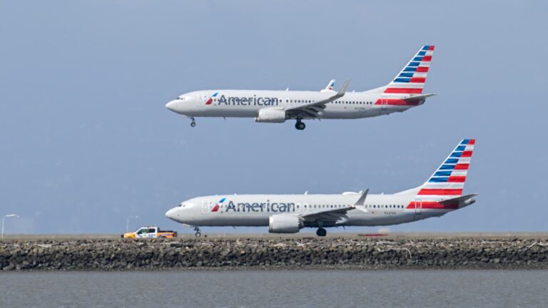 American Airlines elige Starlink de SpaceX para Wi-Fi a bordo