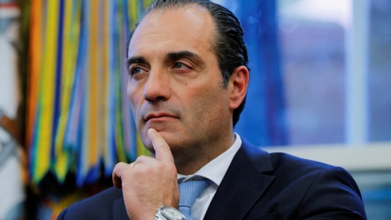 El director ejecutivo de Stellantis ve potencial para los vehículos chinos en América del Norte
