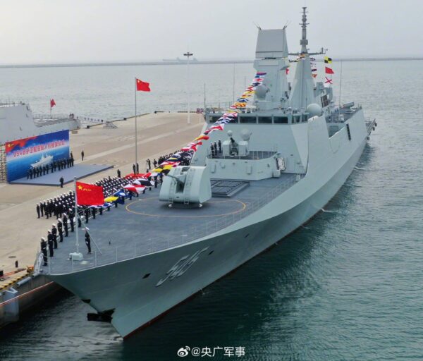 La nueva fragata China Tipo 054B se une por primera vez al Grupo de Portaaviones Liaoning en el Pacífico Occidental – The Diplomat
