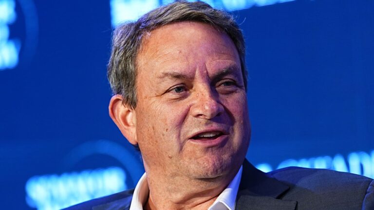 Versant compra la empresa de simuladores de golf Full Swing por 530 millones de dólares