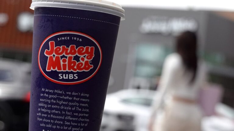 Presentaciones de salida a bolsa de Jersey Mike