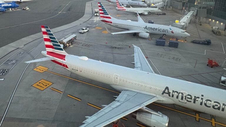 Resultados de American Airlines (AAL) del segundo trimestre de 2026
