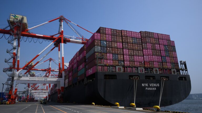 Las exportaciones e importaciones de Japón crecen más rápido en junio desde noviembre de 2022
